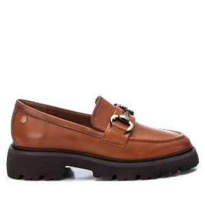 Carmela Leather Collection Women's Moccasins - 1 of 4