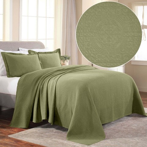 Blue Nile Mills 100% Cotton Bedspread Set Jacquard Medallion Coverlet, Lightweight All-Season Textured Bedding, Queen, Sage