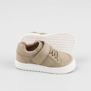 Little Love Bug Company Play Perfect Low Top Sneaker - 1 of 4