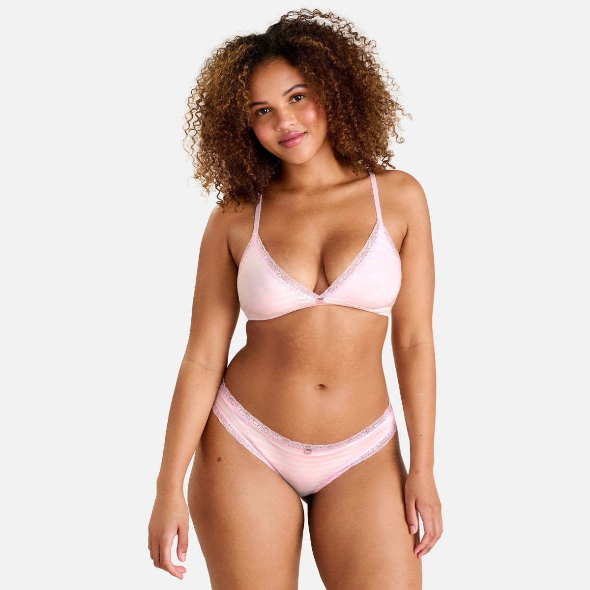 fresh collection by Fruit of the Loom Women's Fresh Cotton Triangle Bralette and Bikini Underwear Set - thumbnail 5