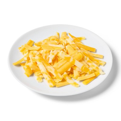 Thick-Cut Triple Cheddar Shredded Cheese Blend -7oz - Good & Gather™