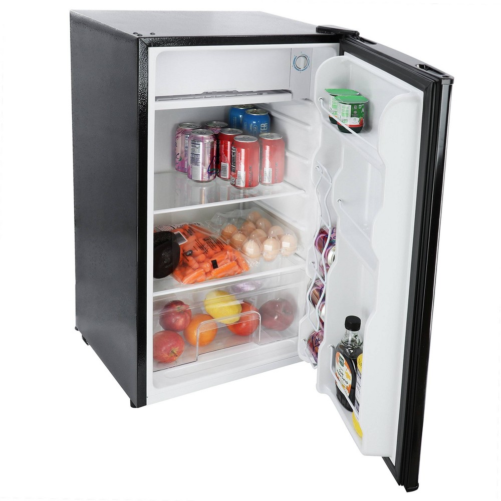 MegaChef 3.2 cu ft Portable Refrigerator Black