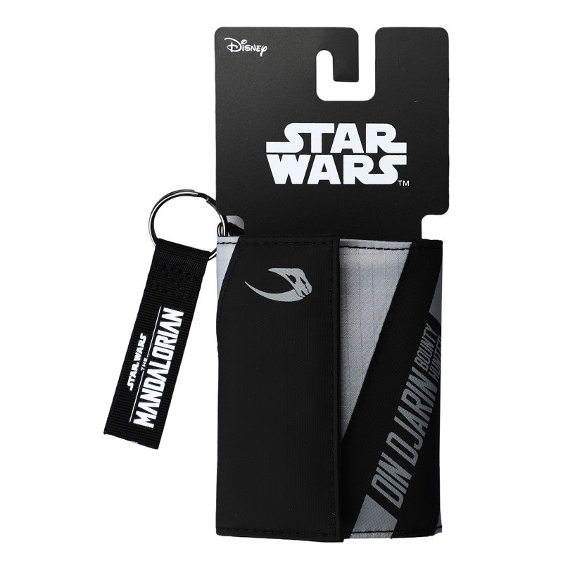 Din Djarin The Mandalorian Men's Tri-fold Wallet with Keychain Clip, 4 of 5