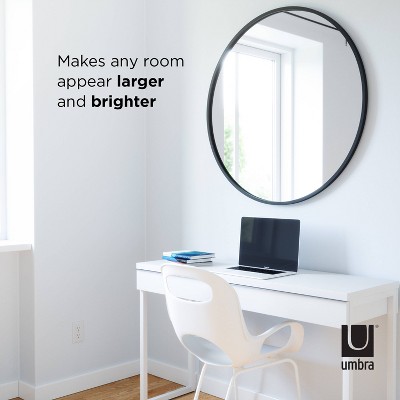 15'' Round Industrial Rubber-Trimmed Wood Wall Mirror