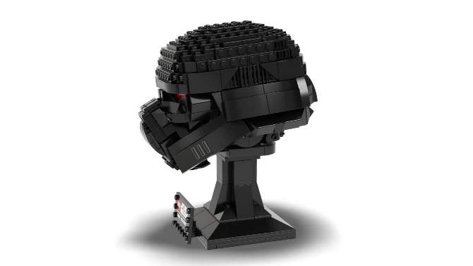 LEGO Star Wars Dark Trooper Helmet Set 75343, 2 of 10, play video
