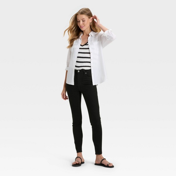 Jeans entallados de tiro alto para mujer - Universal Thread™ 3