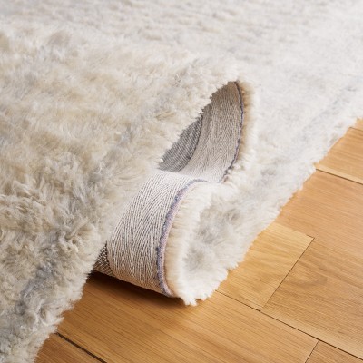 Silver and Ivory Hand-Tufted Wool Shag Area Rug, 6' x 6'