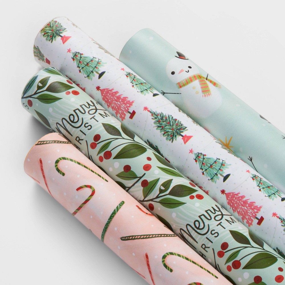 4pk 120 sq ft Merry Christmas/Candy Canes/Trees/Snowman Gift Wrap - Wondershop