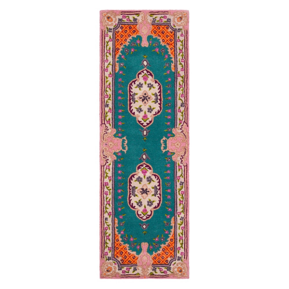 2'3inx7' Runner Medallion Tufted Blue/Pink - Safavieh