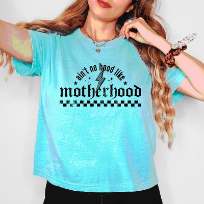 Simply Sage Market Ain't No Hood Like Motherhood Grunge Boxy Crop Top