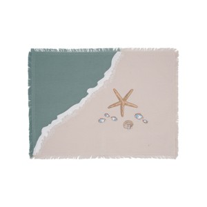 RightSide Designs Sand and Shell Placemat Set of 4 - 1 of 3