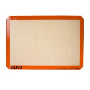 Silpat Premium 3/4 Sheet Non-Stick Silicone Baking Mat - 1 of 3