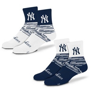 MLB New York Yankees Youth Quarter Socks - 2pk: Cushioned Heel & Toe, Team Logo Design - 1 of 4