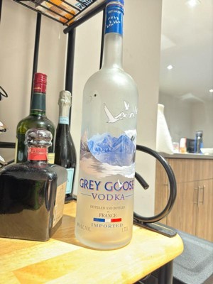 Buy Grey Goose Vodka Online - 1.75 L – Wine Chateau