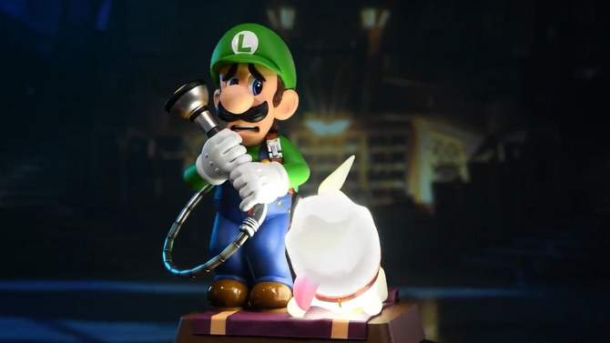 First 4 Figures: Luigi&#39;s Mansion 3: Luigi and Polterpup 9&#34; PVC Statue Collector&#39;s Edition, 2 of 18, play video
