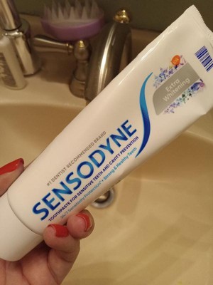 Sensodyne Extra Whitening Sensitive Teeth Toothpaste Travel Size