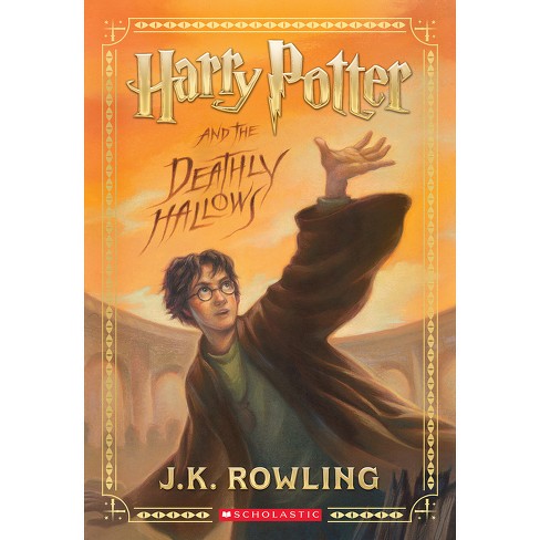 Harry Potter and the Deathly Hallows (Harry Potter, Book 7) - by J K  Rowling (Paperback)