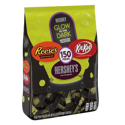 Reese's, Kit Kat, & Hershey's Halloween Glow in the Dark Miniatures Chocolate Variety Bag - 43.28oz/150ct