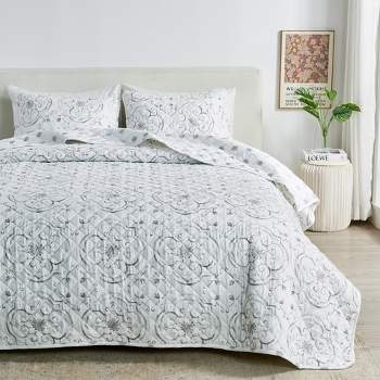 Reversible Floral Quilted Coverlet Set with Shams