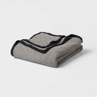 Full/Queen Micro Waffle Coverlet Black - Threshold™