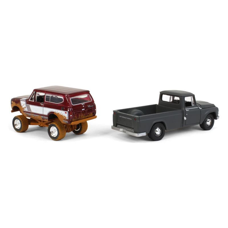 Johnny Lightning 1/64 Limited Edition International Harvester 2 Pack, 1965 Model 1200 and 1979 Scout Muddy Version JLCP7353, 4 of 7
