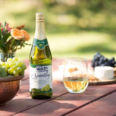 Welch's Sparkling White Grape Juice - 25.4 fl oz Glass Bottles