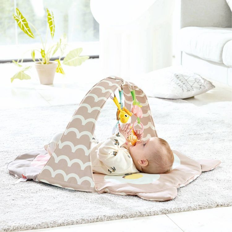 Hape Owl Bed Oscar Baby Playmat: Fabric Material, Animal Icon Pattern, 22.83" Length, 4 of 8