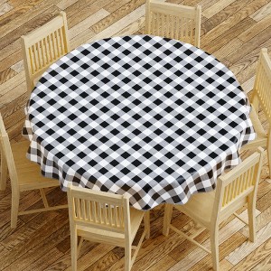 Tablecover - Vinyl With Flannel Back  Checked  Design by SORFEY - 1 of 4
