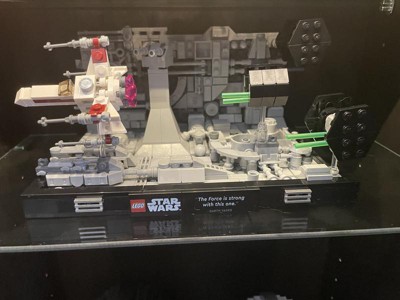 LEGO® Death Star™ Trench Run Diorama – 75329 – LEGOLAND New York