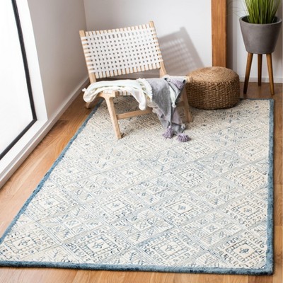 Handmade Blue and Ivory Wool Tufted Reversible 4' x 6' Area Rug
