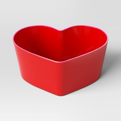 28 fl oz Melamine Figural Heart Serving Bowl Red - Room Essentials™