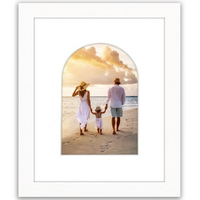 Americanflat Picture Frame with Oval Mat Insert and Shatter-Resistant Glass - Signature Collection - Photo Frame for Wall Display
