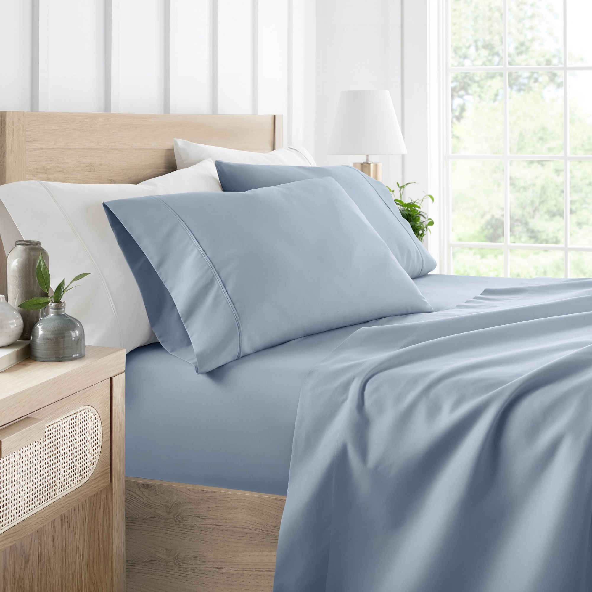 4 Piece Bed Sheet Set Solid Double Brushed Microfiber, Ultra Soft, Deep Pocket - Becky Cameron, Light Blue, Queen