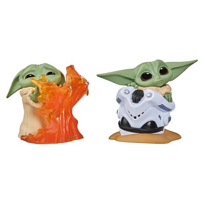 Star Wars The Bounty Collection Series 2 The Child Toys Helmet Hiding Pose, Stopping Fire Pose 2-Figure Pack
