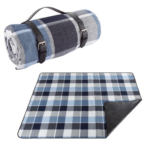 Amazonbasics plaid outdoor picnic blanket with waterproof backing sale