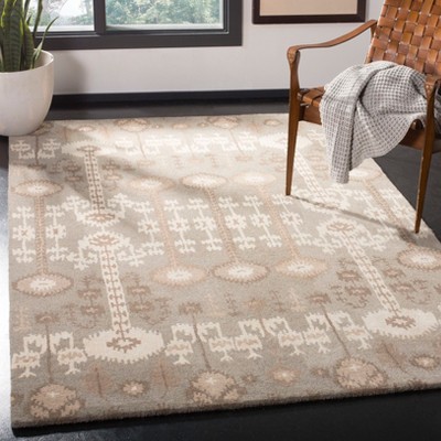 Ivory Floral Elegance 36" Round Tufted Wool Area Rug