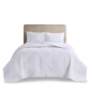 Gulches Full/Queen 3 Piece Reversible Bedspread Set White - 1 of 4