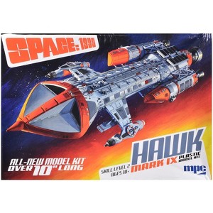Skill 2 Model Kit Hawk Mark IX Spacecraft "Space: 1999" (1975-1977) TV Series 1/72 Scale Model by MPC - 1 of 4