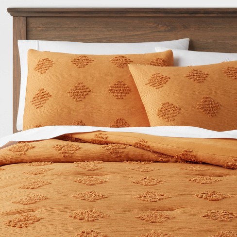 King Tufted Diamond Crinkle Comforter And Sham Set Dark Gold