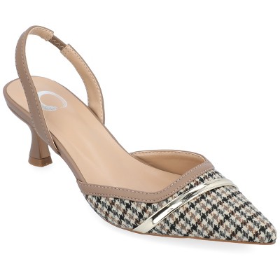 Journee Women's Nellia Medium and Wide Width Pumps
