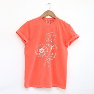 Simply Sage Market Women's Poppy Short Sleeve Garment Dyed Tee - 1 of 4