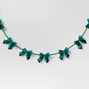 Christmas Velvet Bow Garland Green - Wondershop™ - 1 of 3