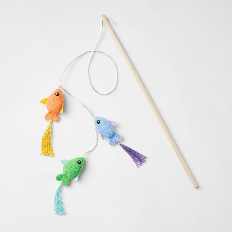 Fish Trio Wand Cat Toy - Boots &#38; Barkley&#8482;, 1 of 4