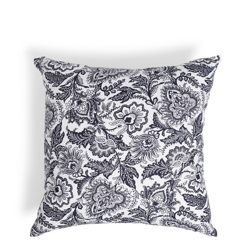 Vera 2024 bradley pillow