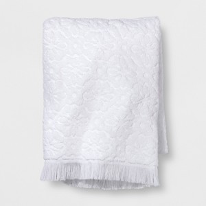 Soft Jacquard Accent Bath Towel White - Opalhouse