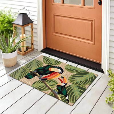 Handmade Black and Green Tropical Toucans Synthetic Rug 2' x 3'