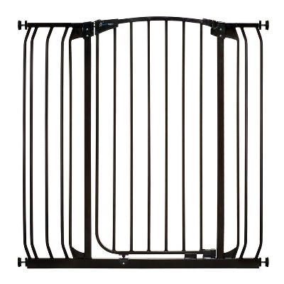 Dreambaby L782B Chelsea 28-42.5 Inch Wide Auto-Close Baby & Pet Wall to Wall Safety Gate with Stay Open Feature for Doors, Stairs, and Hallways, Black