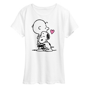 Women's - Peanuts - Snoopy and Charlie Brown Hug with Heart Short Sleeve Graphic T-Shirt - 1 of 4