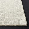 Soho SOH175 Hand Tufted Indoor Rugs - Safavieh - 2 of 4