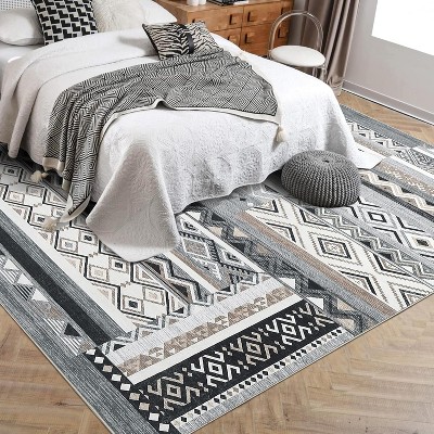 2x6 FT Vintage Patchwork Runner Rug,Washable Grey Non-Slip Geometric Carpet, Stain-Resistant Indigenous Soft Low-Pile Foldable Floor Mat